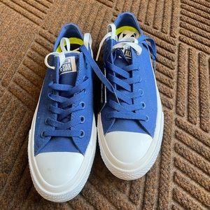 Chuck Taylor All Star II Blue women’s low tops